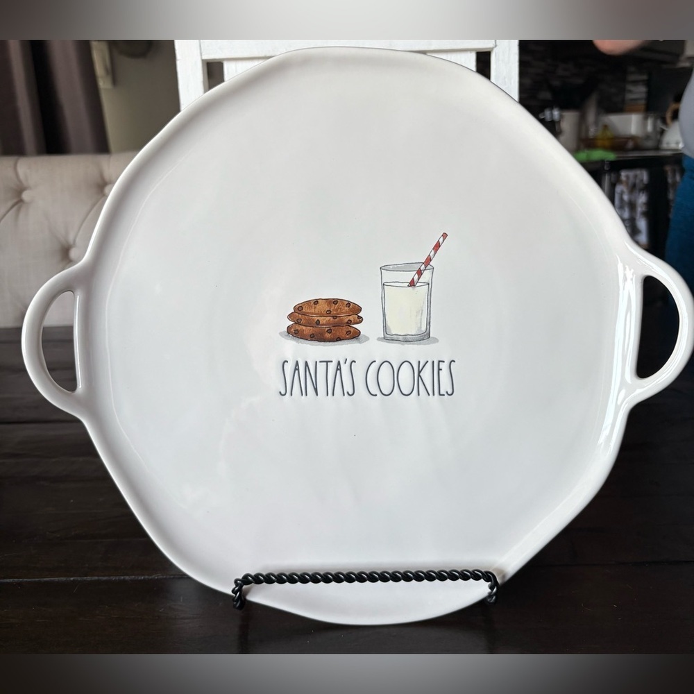 Rae Dunn Cream Plate
